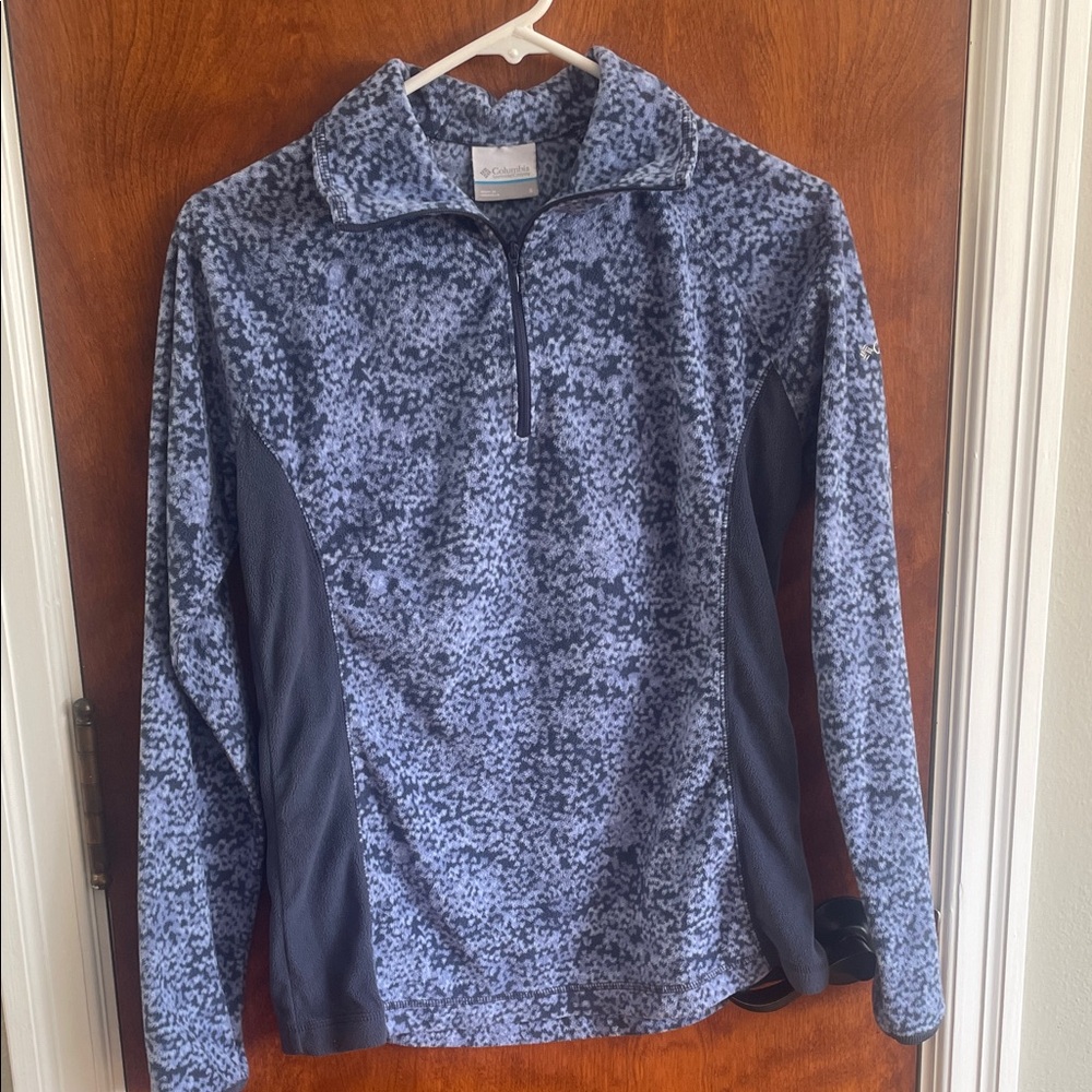 Columbia half zip fleece. Blue size small